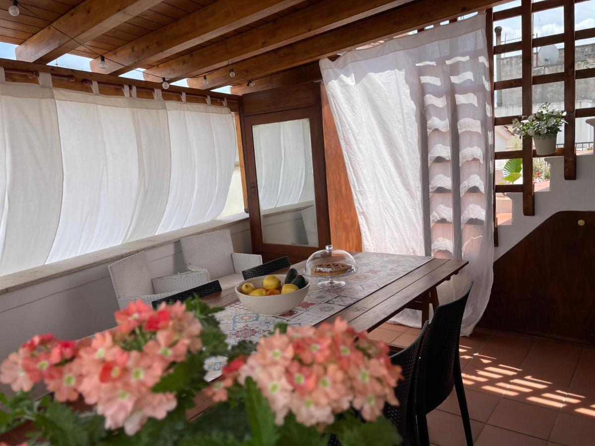 Dimora Bellini Apartment And Rooms Castellana Grotte Exterior photo