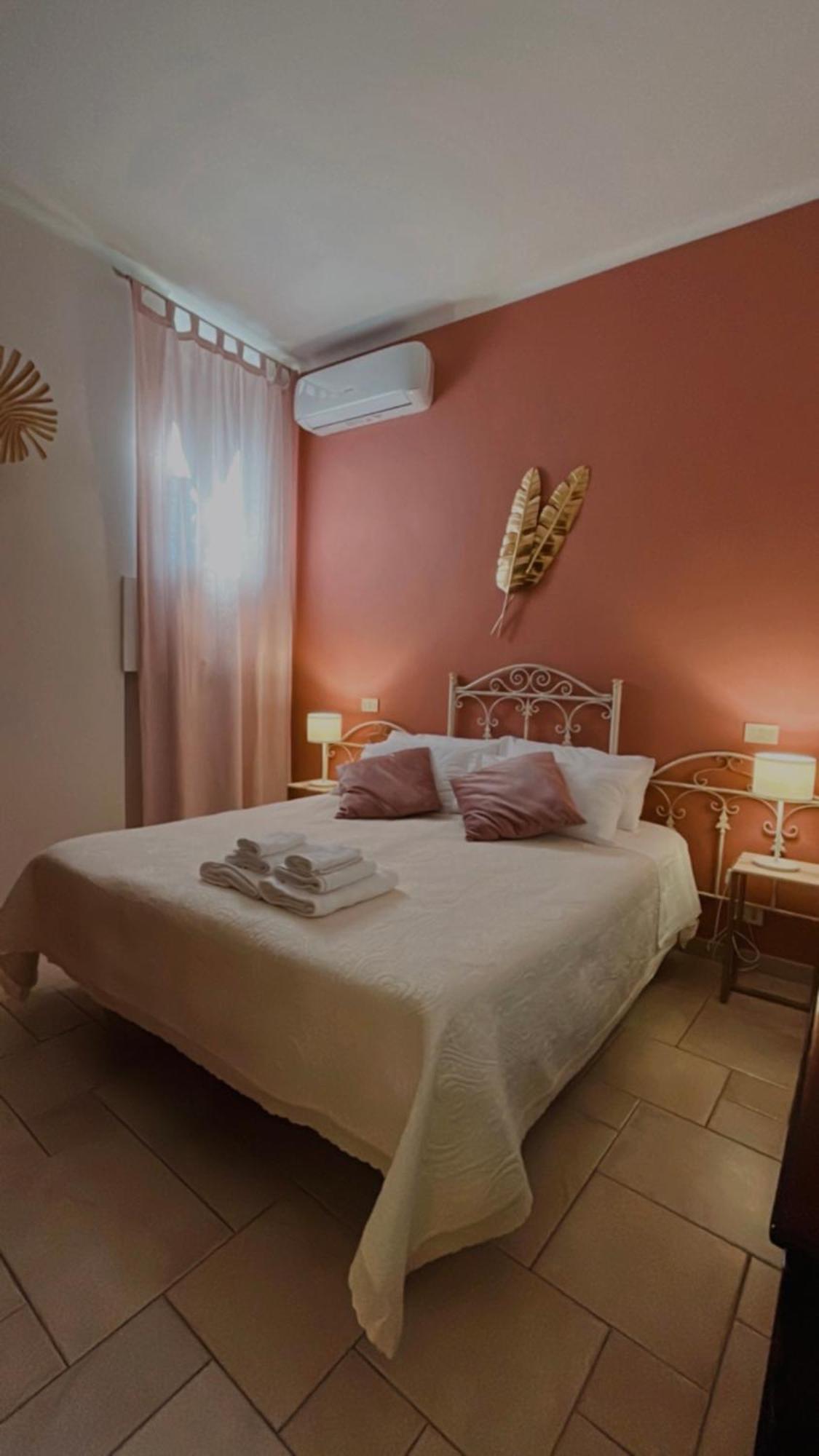 Dimora Bellini Apartment And Rooms Castellana Grotte Exterior photo